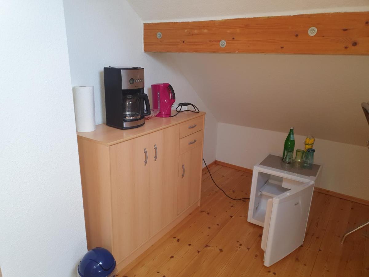Hotel, Ferienwohnung, Zimmer Bad Driburg Exterior foto